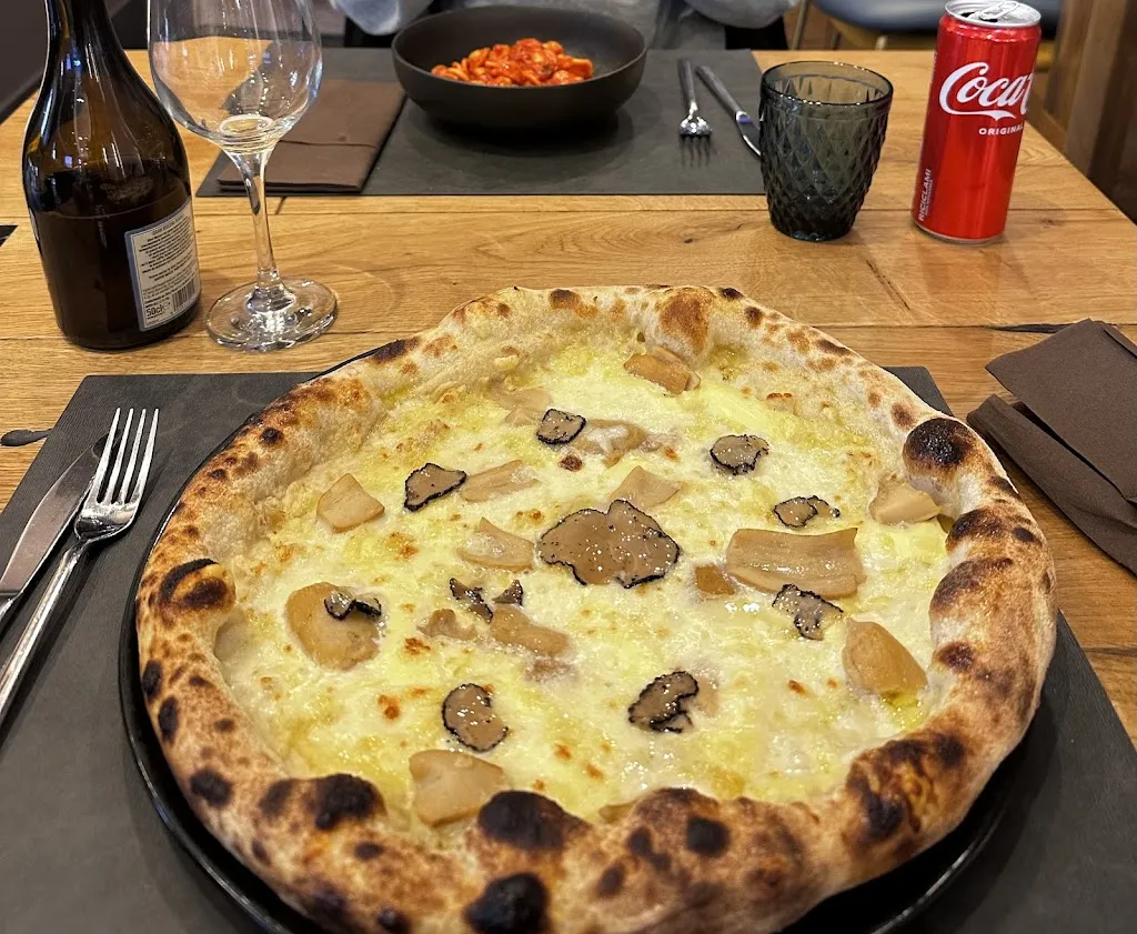 joe livorti_PIZZÀPORTER_Castel del Monte_review