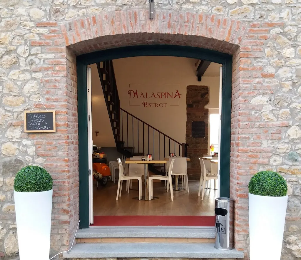 Malaspina Bistrot Prosciutteria a Volpedo restaurant in Volpedo