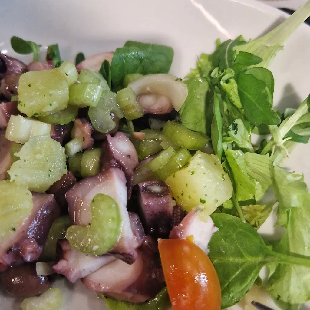 Bea pignalosa_Dal Ciccio Lab_Volpiano_review