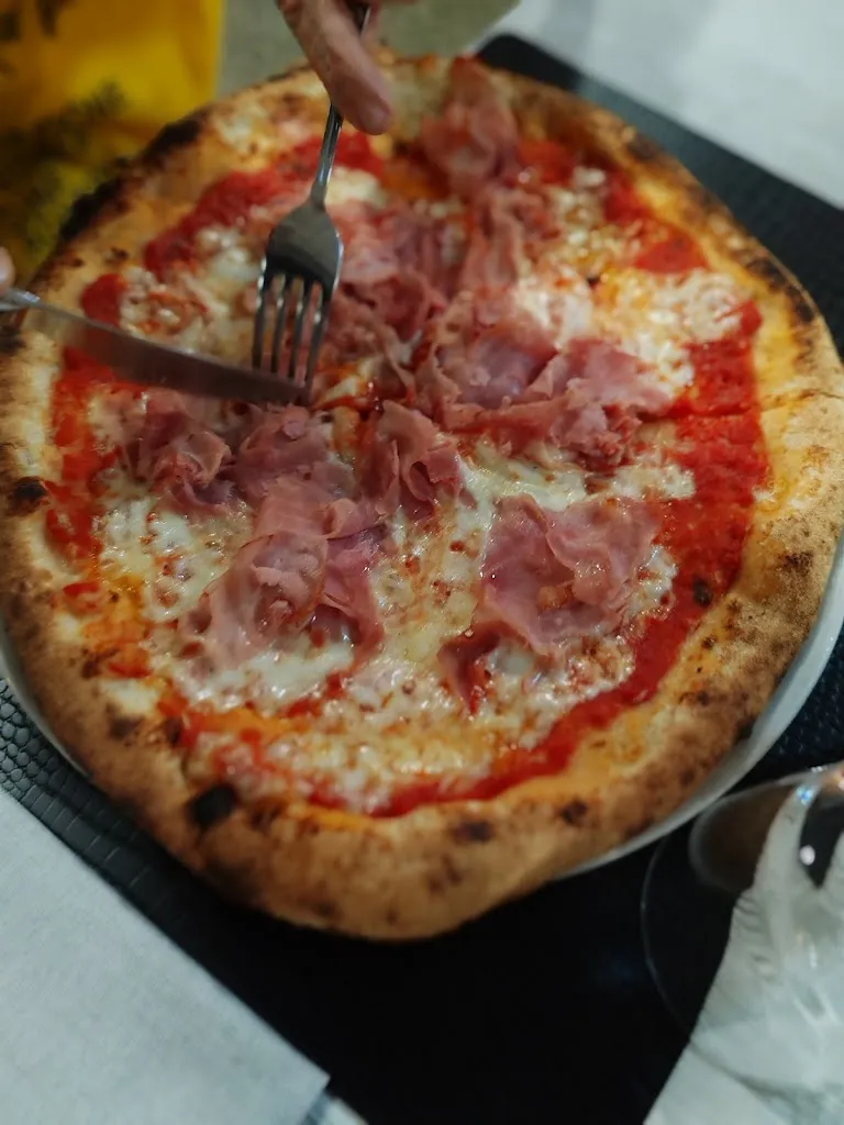 Menu_Pizzeria La volpe_Volpiano_image_6