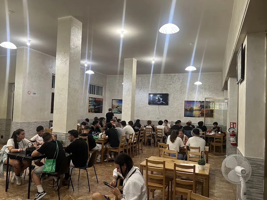 İstanbul Rosa Pizza Kebap Grill_Volpiano_slider_image_3