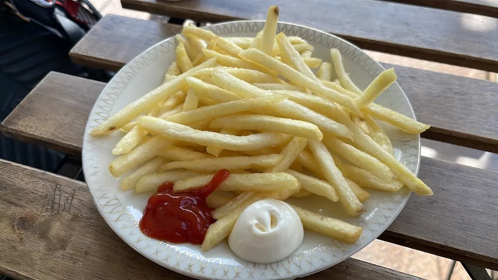 Ivan Novena_Pizza & Kebab Yosef_Vinovo_review