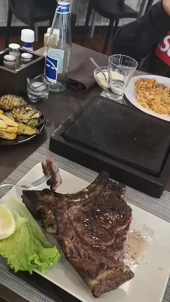 Brasserie La Griglia_Vinovo_slider_image_2