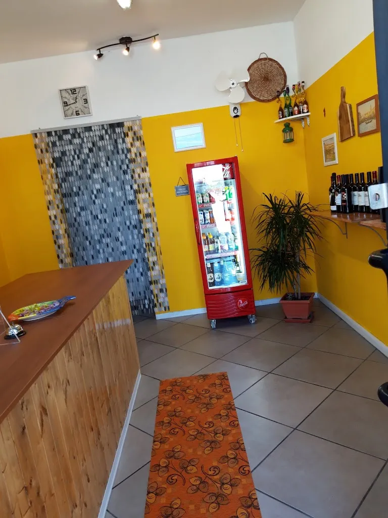 Pizzeria il pizzaiolo toscano restaurant in Alfonsine