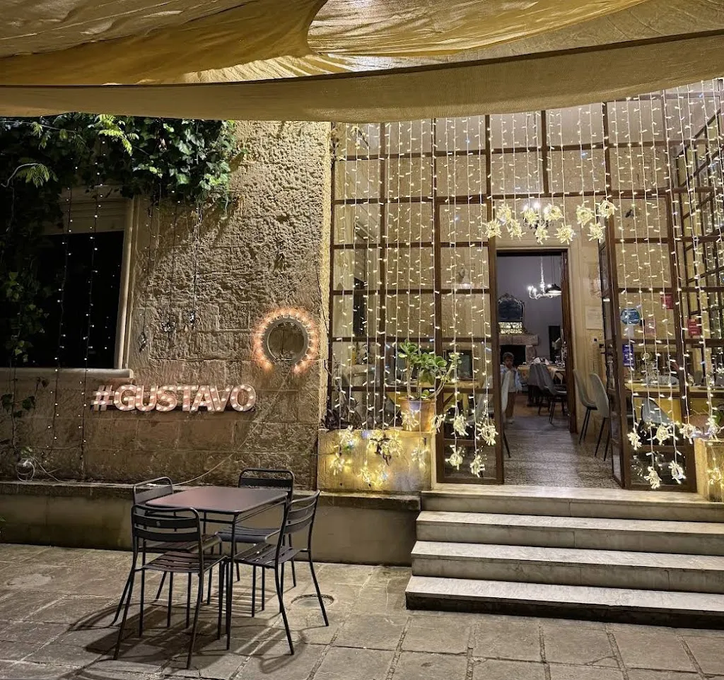 Gustavo_Galatone_slider_image_1