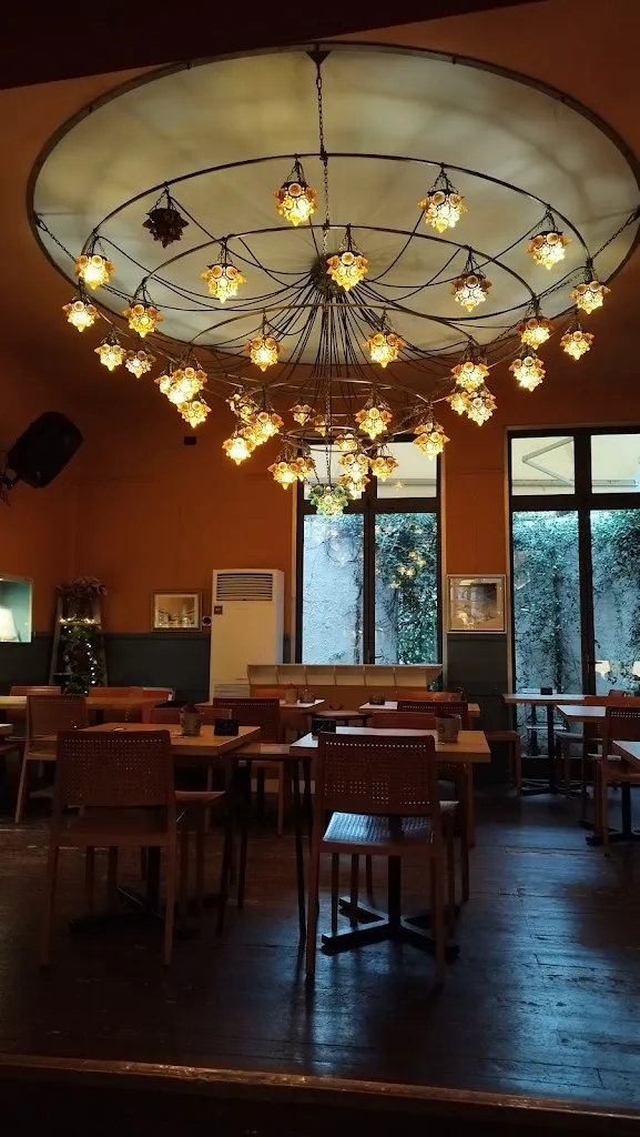 Chiribilli Bistró | Mise en place bistró restaurant in Bagnacavallo