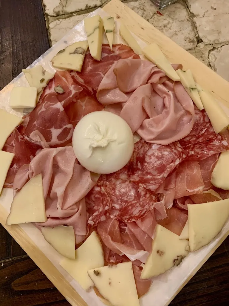 Martina GRECO_Vico 106 Salumeria Bistrot_Galatone_review