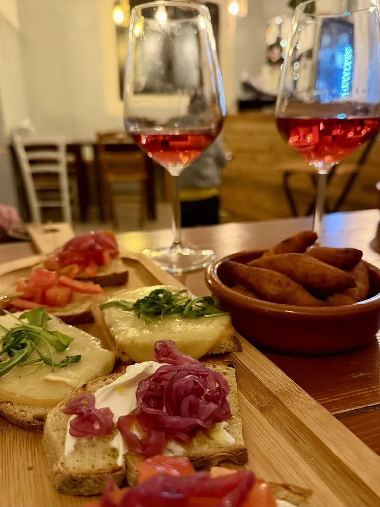 Vico 106 Salumeria Bistrot_Galatone_slider_image_3