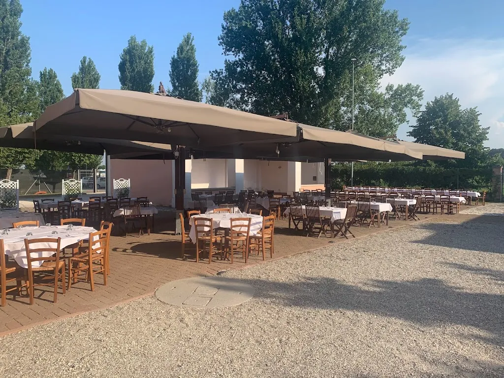 Casa Conti Guidi 2.0_Bagnacavallo_slider_image_1