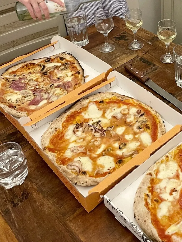 Rebecca N_Sascianne_Galatone_review