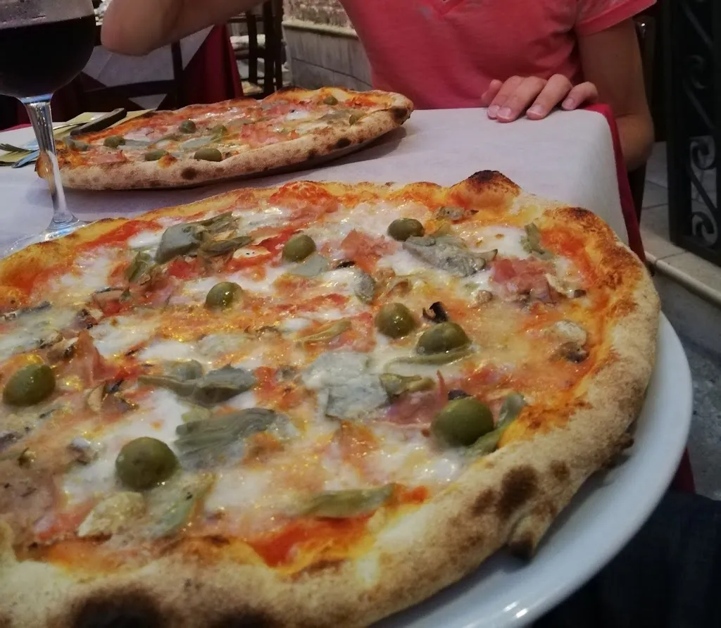 Karl Rombaut_Sascianne_Galatone_review