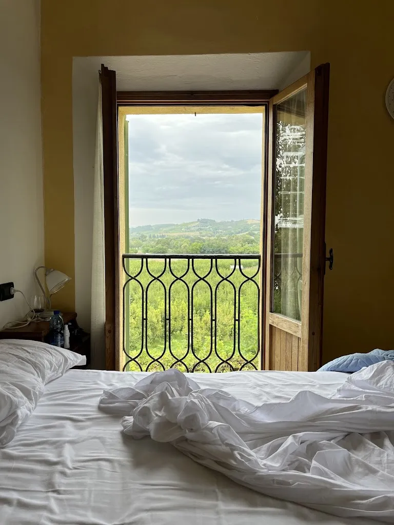 Raphaël Zacchello_Contea Di Val D'Amone_Brisighella_review