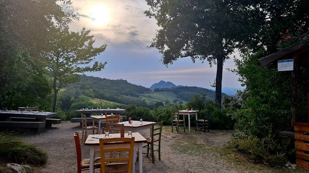 Centro Visite Rifugio Ca' Carné restaurant in Brisighella