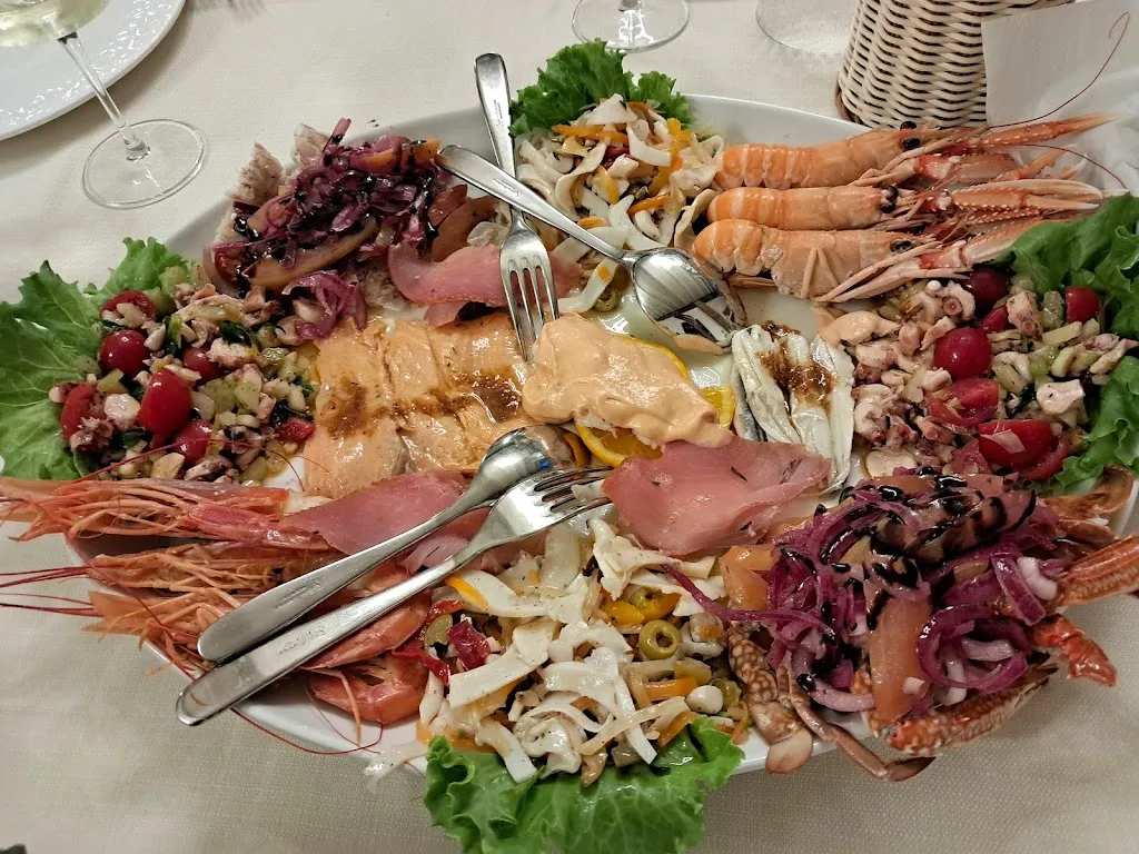 Ristorante Pizzeria Monticino Serra_Castel Bolognese_slider_image_3