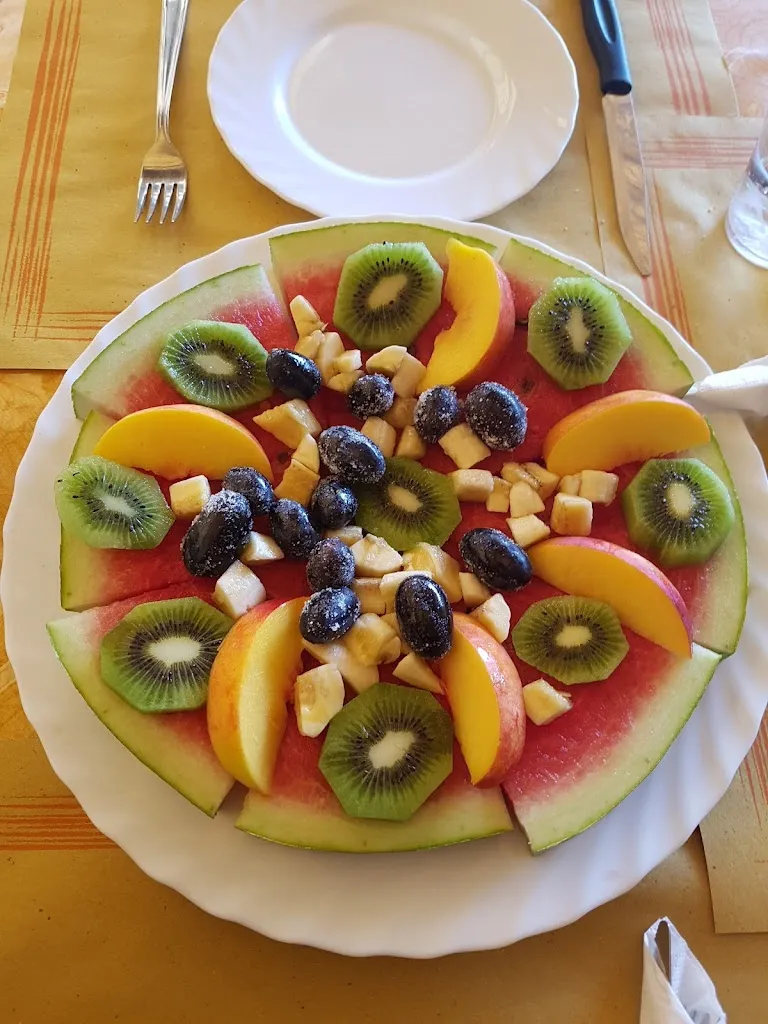 Menu_Chiosco Coccinella_di fronte anguria buona frutta_Castel Bolognese_image_6