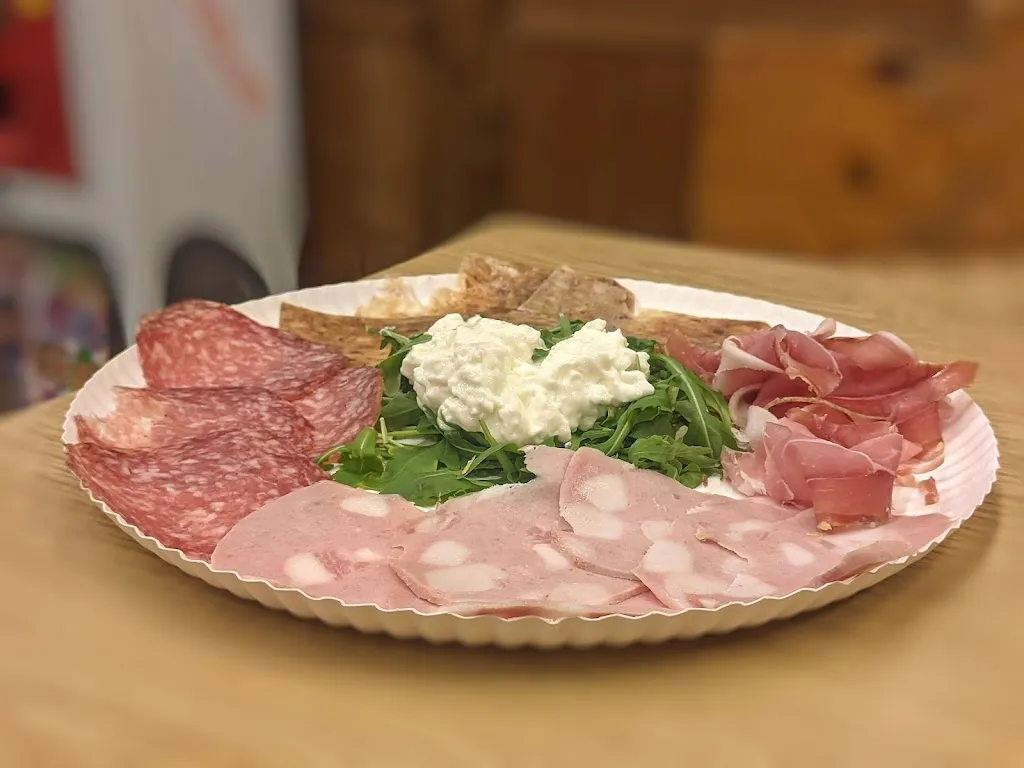 Menu_Chiosco Coccinella_di fronte anguria buona frutta_Castel Bolognese_image_7