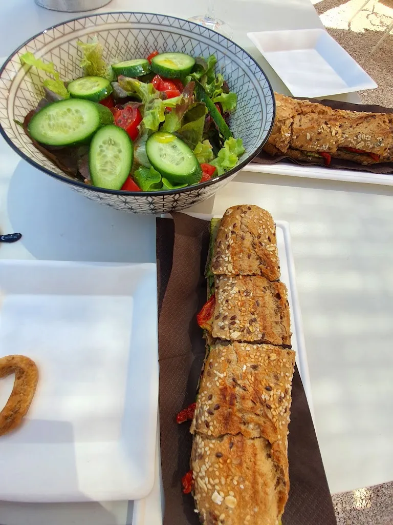 Giuseppe Cavuoto_Montegusto_Castel del Monte_review