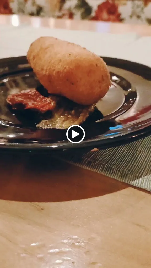 Pizzeria Officine 17_Galatone_slider_image_2