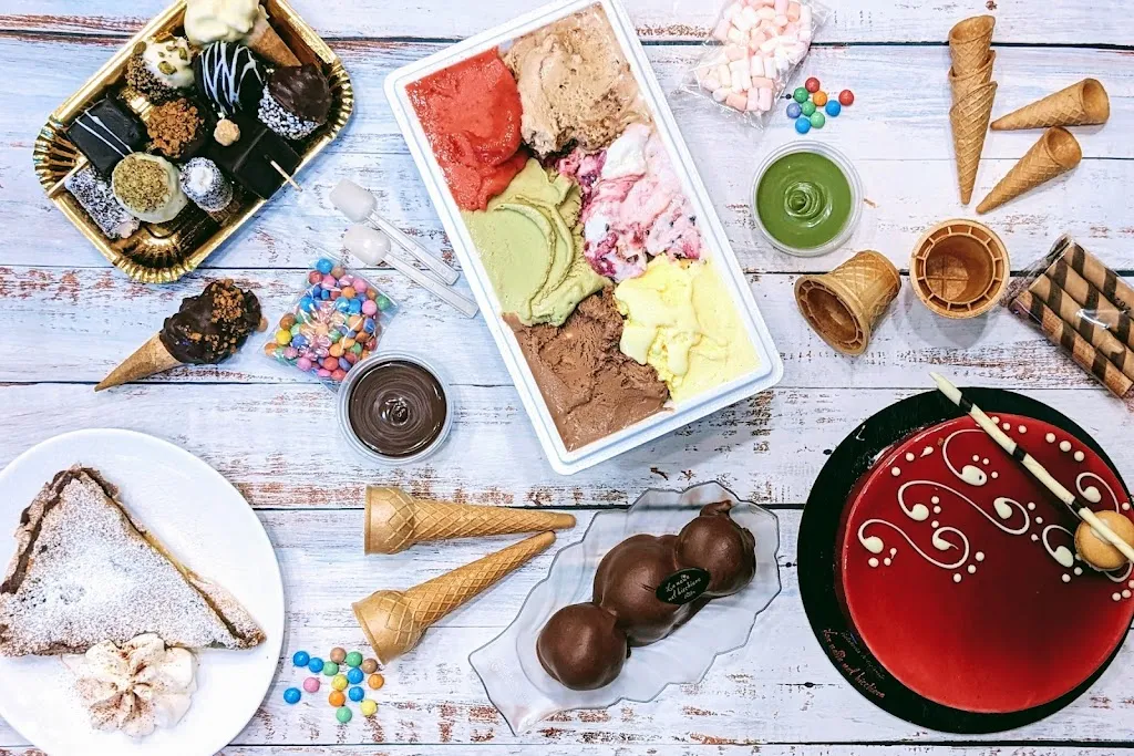 Gelateria La Neve Nel Bicchiere CONSELICE_Conselice_slider_image_3