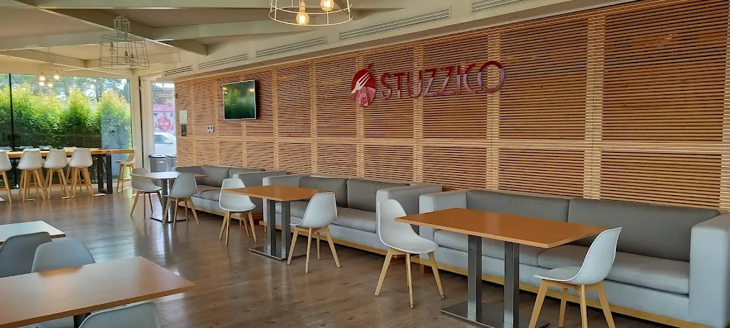 Claudia_STUZZICO ristorante self service pizzeria caffetteria_Galatone_review