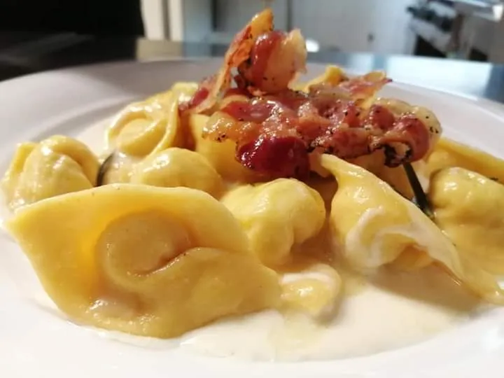 Opera Sapori Osteria Cucina_Massa Lombarda_slider_image_3