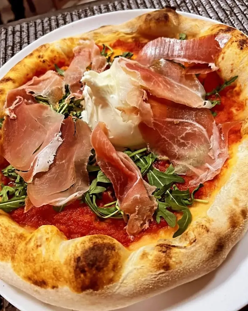 Ristorante Pizzeria la Bontà_Massa Lombarda_slider_image_3