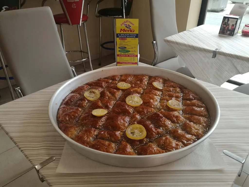 Menu_Balkan food_Massa Lombarda_image_3