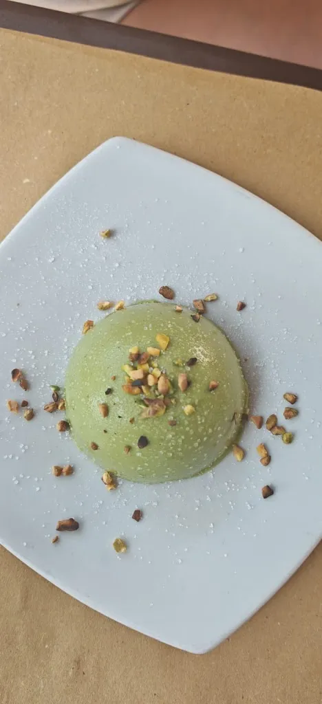 Funda Yavas_Ristorante Valparaiso_Abbasanta_review