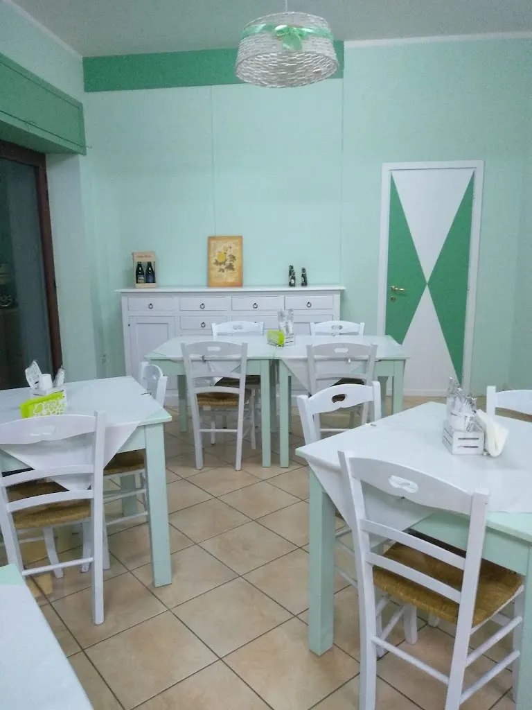 Lella Crobu_Pizzeria Lo Spicchio_Abbasanta_review