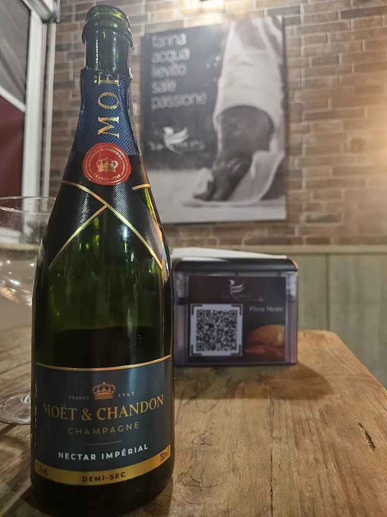 Nausicaa Sanasi_LA FENICE_Galatone_review