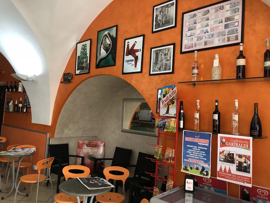 Caffetteria Garibaldi Di Calo' Antonio_Galatone_slider_image_2