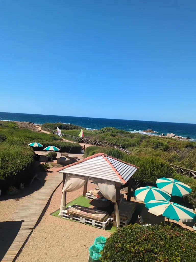 Tomi Zavadlal_La terrazza sul Mare_Aglientu_review