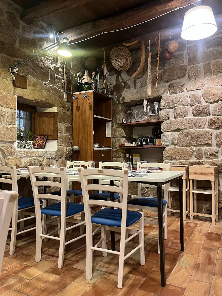 Trattoria Il Mosto_Aggius_slider_image_1