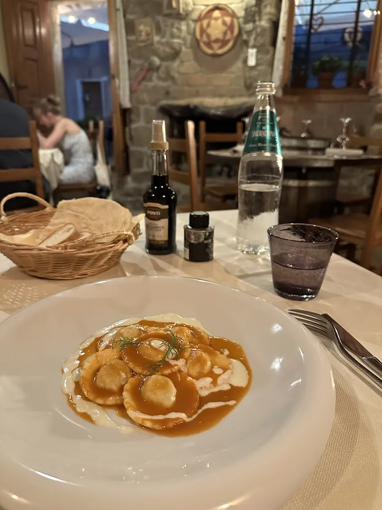 Sarah Kaiser_Al Vecchio Corso Locanda _Aggius_review