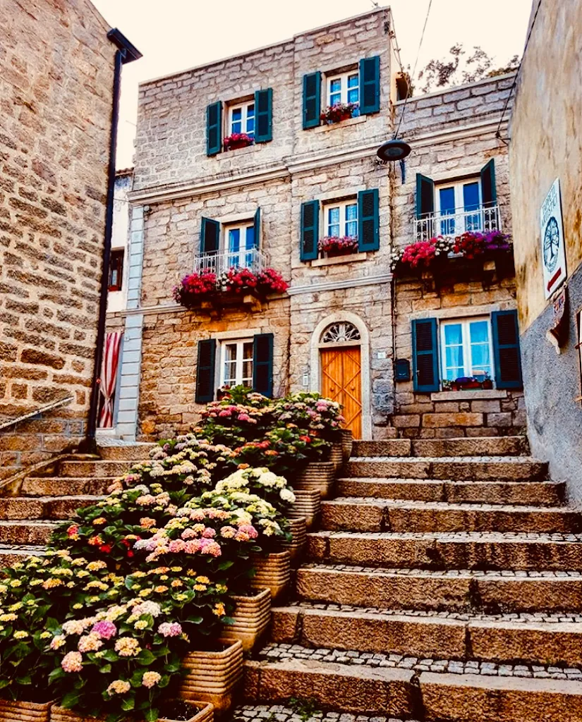 Visit Aggius restaurant in Aggius