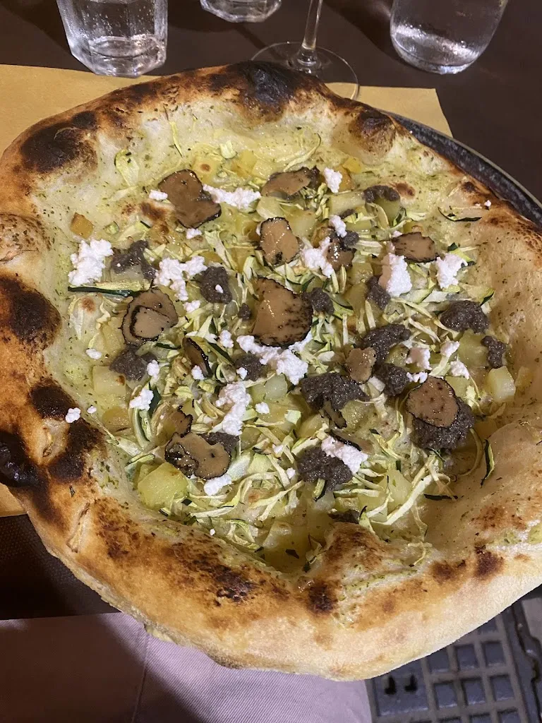 Mia Chávez Ruz_Trigu Casa Eleonora_Albagiara_review