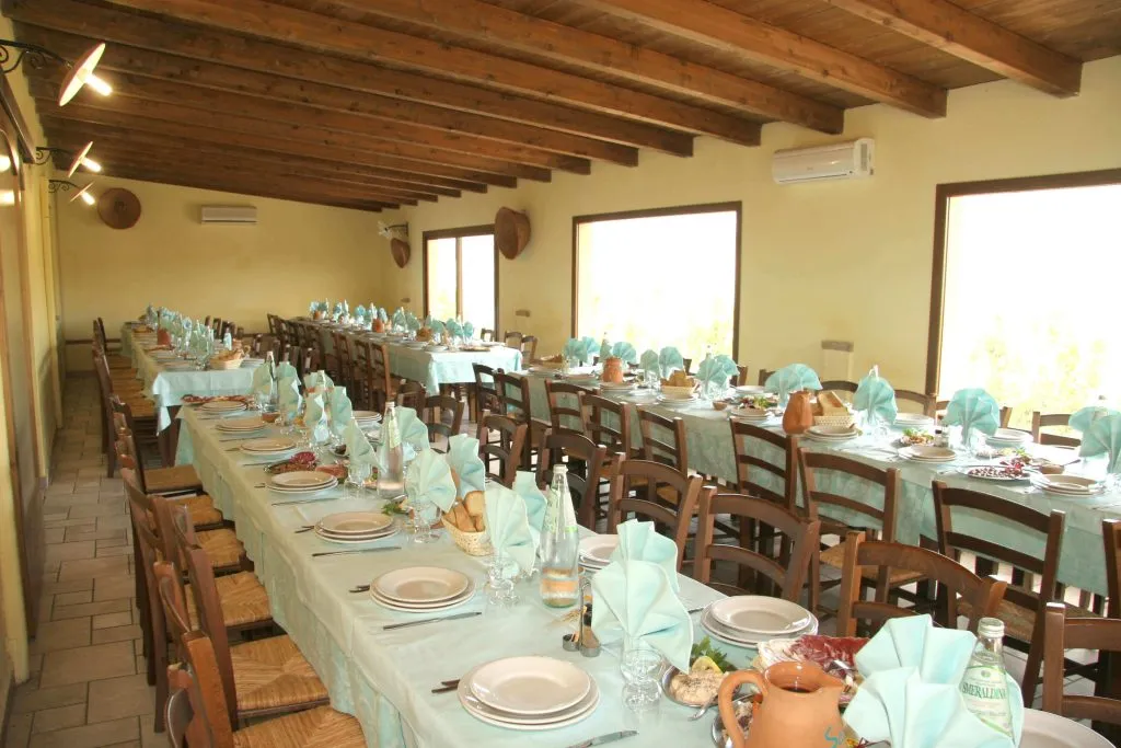 Bar Ristorante - Parco Sardegna in Miniatura restaurant in Albagiara