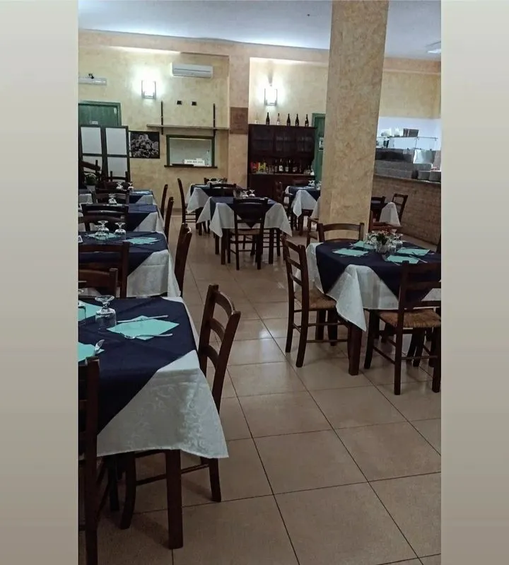 Pizzeria Sa Pintadera restaurant in Albagiara