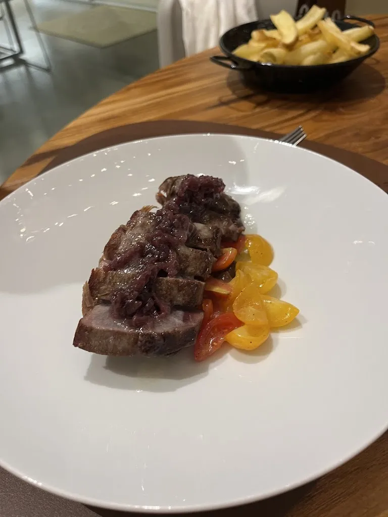 Iris Zhorov_Ambara Sardinian Lounge_Albagiara_review