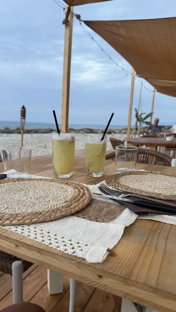 Carla Marie fieschi_Kairos Beach Club_Arborea_recensione