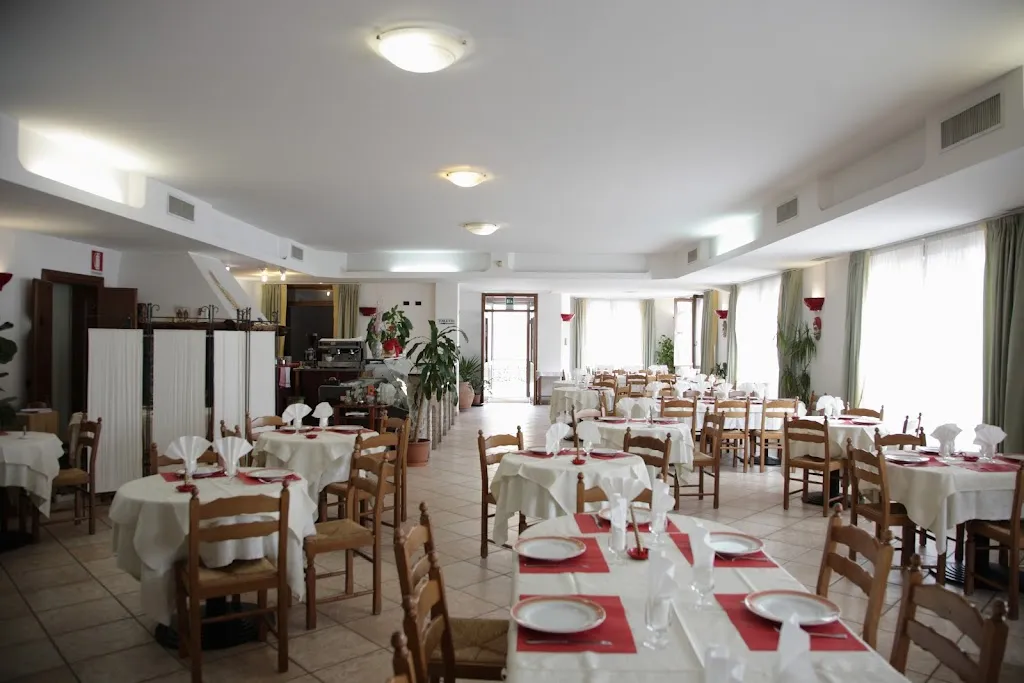 Pizzeria Ristorante Da Pietro restaurant in Arborea