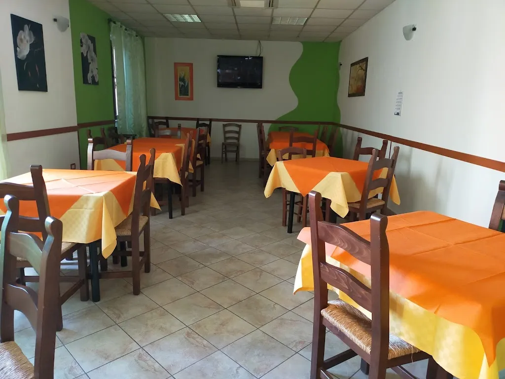 Pizzeria Da Vincenzo restaurant in Ardauli