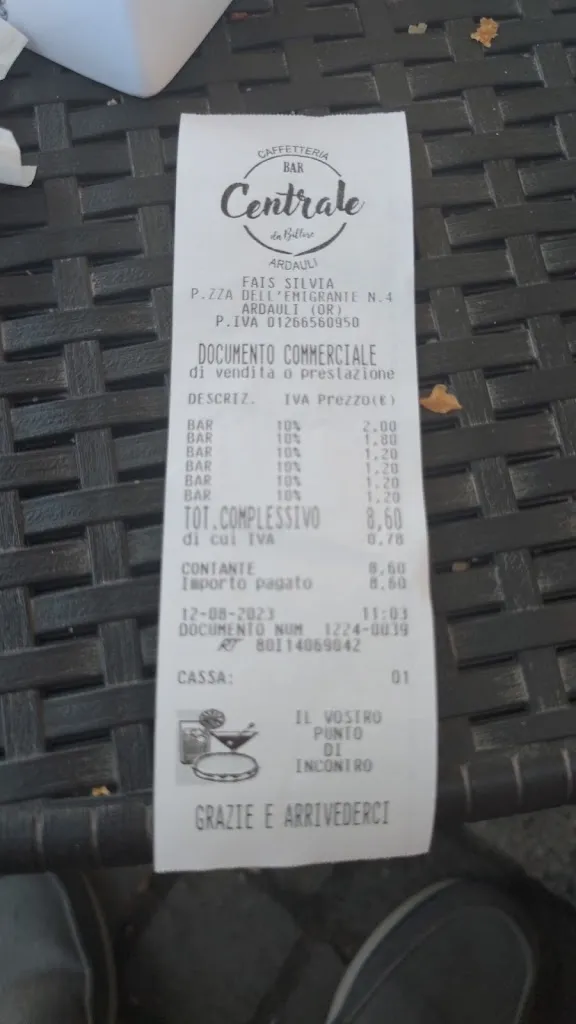Andrea Armeni_Bar centrale da Billore_Ardauli_review