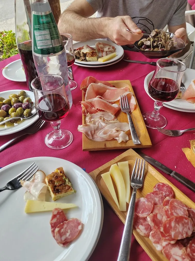 Damiano Cancedda _S'Iscriscione Ristorante Pizzeria_Aritzo_review