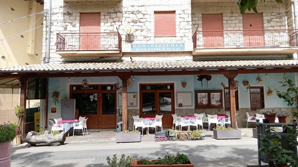 S'Iscriscione Ristorante Pizzeria_Aritzo_slider_image_3