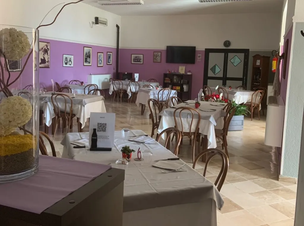 Ristorante Pizzeria La Pineta di Nieddu Claudio_Arzana_slider_image_1