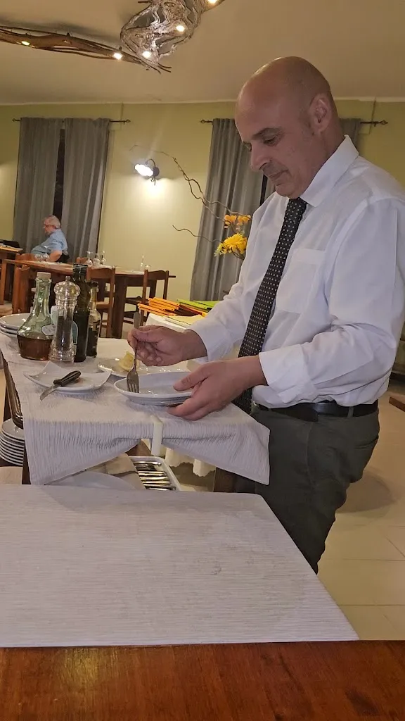 James Skinner_Da Lenin_Arbatax_review