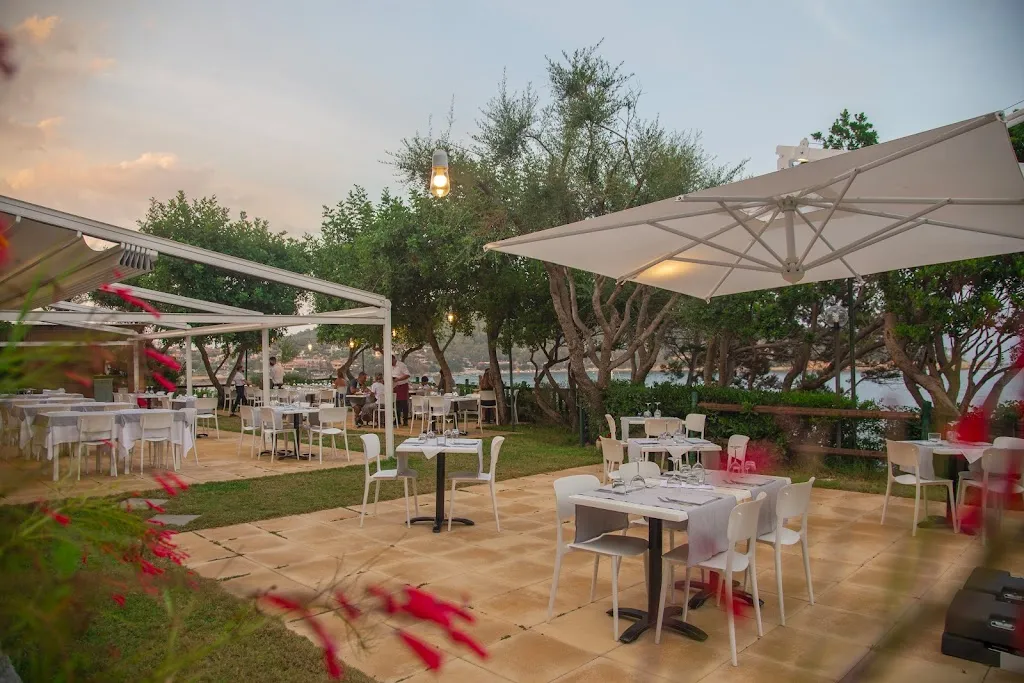 TARATASCIAR - Torre di San Gemiliano restaurant in Arbatax