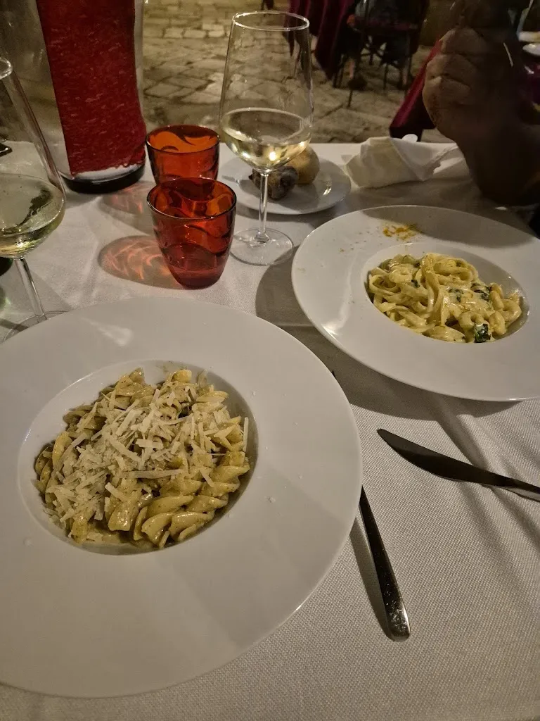 Maryse Hunault_Corte del Fuoco_Galatina_review