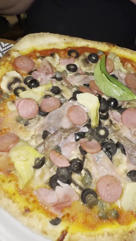 IKNOS risto pub_Arbatax_slider_image_2